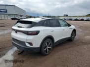 ✅ 2023 Volkswagen ID.4 Pro S • VIN: 1V2WNPE87PC038111 • Лот: 70380155. Опубликован ранее на Copart с пробегом 13 270 миль. Бесплатный доступ к архиву аукционных продаж из США и подробный отчёт об истории автомобиля на DreamBid. Изображение 3.