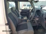 ✅ 2008 Jeep Wrangler X • VIN: 1J4FZ24128L612526 • Лот: 49152275. Опубликован ранее на Copart с пробегом 128 584 миль. Бесплатный доступ к архиву аукционных продаж из США и подробный отчёт об истории автомобиля на DreamBid. Изображение 7.