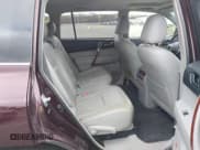 ✅ 2013 Toyota Highlander Limited • VIN: JTEDC3EH7D2017120 • Lot: 42060409. Listed on IAAI with 122,721 mi. Free auction sales archive from the USA and detailed vehicle history report at DreamBid. Image 8.