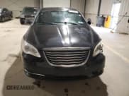 ✅ 2011 Chrysler 200 Touring • VIN: 1C3BC1FB8BN614626 • Lot: 91704445. Wystawiony na Copart z przebiegiem 148 500 mil. Bezpłatny archiwum sprzedaży aukcyjnych z USA i szczegółowy raport historii pojazdu na DreamBid. Zdjęcie 5.