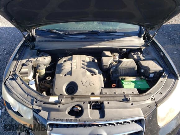 ✅ 2008 Hyundai Santa Fe SE • VIN: 5NMSH13E88H156040 • Lot: 80249764. Listed on Copart with 137,927 mi. Free auction sales archive from the USA and detailed vehicle history report at DreamBid. Image 12.