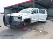 ✅ 2019 GMC Sierra 2500HD Denali • VIN: 1GT12SEY2KF186469 • Lot: 42871802. Listed on IAAI with 247,200 mi. Free auction sales archive from the USA and detailed vehicle history report at DreamBid. Image 2.