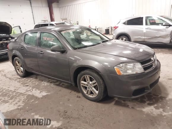✅ 2014 Dodge Avenger SE • VIN: 1C3CDZAG3EN218434 • Лот: 43670235. Опубликован ранее на IAAI с пробегом 141 092 миль. Бесплатный доступ к архиву аукционных продаж из США и подробный отчёт об истории автомобиля на DreamBid. Изображение 1.