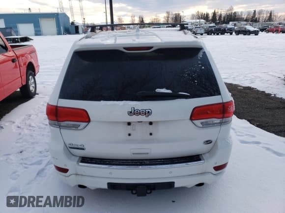 ✅ 2015 Jeep Grand Cherokee Overland • VIN: 1C4RJFCM0FC782670 • Lot: 45051815. Listed on Copart with 108,094 mi. Free auction sales archive from the USA and detailed vehicle history report at DreamBid. Image 6.