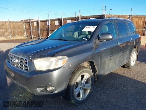 ✅ 2010 Toyota Highlander Limited • VIN: 5TDDK3EH3AS029552 • Lot: 43893720. Listed on IAAI with 254,975 mi. Free auction sales archive from the USA and detailed vehicle history report at DreamBid. Image 17.