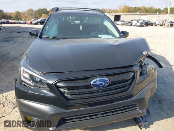 ✅ 2020 Subaru Outback Onyx XT • VIN: 4S4BTGKD9L3103201 • Lot: 43643684. Listed on IAAI with 69,152 mi. Free auction sales archive from the USA and detailed vehicle history report at DreamBid. Image 12.