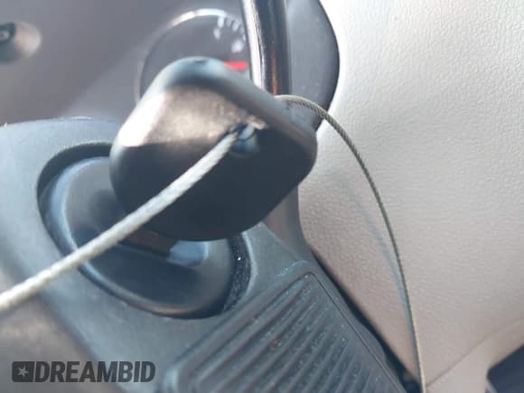 ✅ 2006 Chevrolet Impala LTZ • VIN: 2G1WU581169298221 • Лот: 43542226. Опубликован ранее на IAAI с пробегом 211 466 миль. Бесплатный доступ к архиву аукционных продаж из США и подробный отчёт об истории автомобиля на DreamBid. Изображение 11.