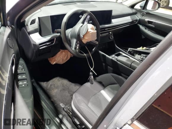 ✅ 2025 Hyundai Sonata SEL • VIN: KMHL64JA7SA497051 • Лот: 91825255. Опубликован ранее на Copart с пробегом 9 857 миль. Бесплатный доступ к архиву аукционных продаж из США и подробный отчёт об истории автомобиля на DreamBid. Изображение 8.