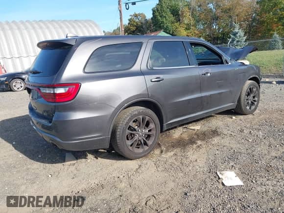 2021 Dodge Durango R/T with VIN 1C4SDJCT0MC636852, listed as a IAAI auction lot 43329306 with 122,022 mi miles and . Bid and sale history available at DreamBid. Image 4.
