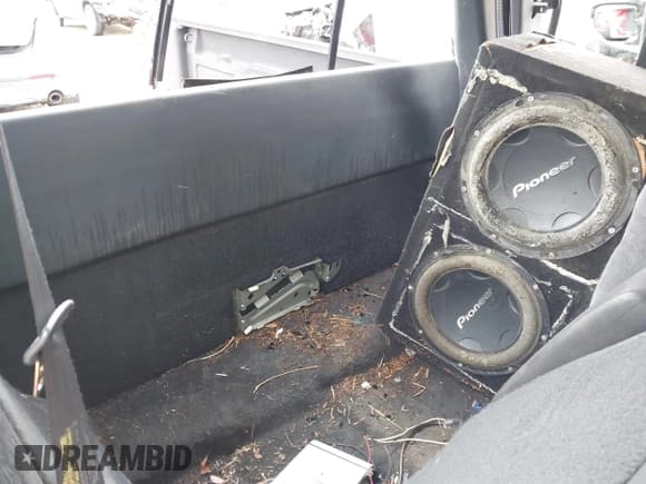 ✅ 2003 Chevrolet S-10 LS • VIN: 1GCCS19X438144296 • Лот: 41717315. Опубликован ранее на IAAI с пробегом 271 041 миль. Бесплатный доступ к архиву аукционных продаж из США и подробный отчёт об истории автомобиля на DreamBid. Изображение 8.