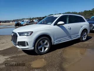 ✅ 2023 Audi Q7 Premium • VIN: WA1AXBF71PD016530 • Лот: 44337185. Опубликован ранее на Copart с пробегом 28 941 миль. Бесплатный доступ к архиву аукционных продаж из США и подробный отчёт об истории автомобиля на DreamBid. Изображение 1.
