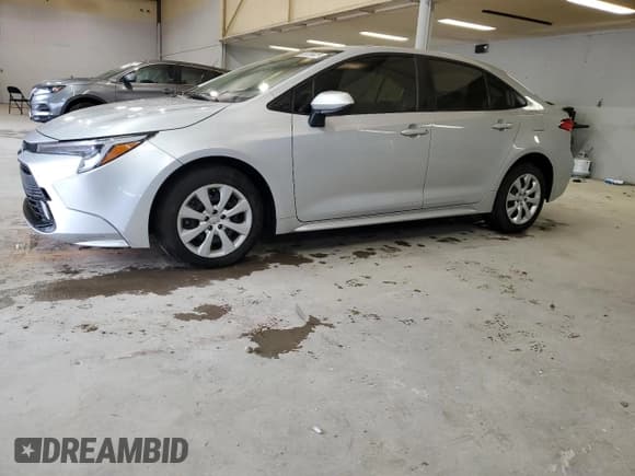 ✅ 2023 Toyota Corolla Hybrid SE Infrared • VIN: JTDBCMFE1P3013634 • Lot: 89735825. Wystawiony na Copart z przebiegiem 46 965 mil. Bezpłatny archiwum sprzedaży aukcyjnych z USA i szczegółowy raport historii pojazdu na DreamBid. Zdjęcie 1.