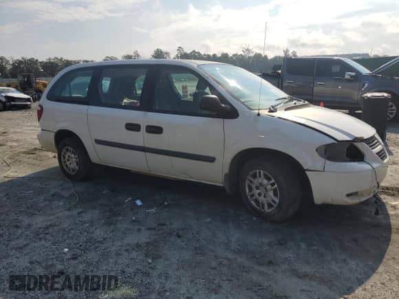 2006 Dodge Grand Caravan SE with VIN 1D4GP24R36B659785, listed as a Copart auction lot 70470085 with 138,017 mi miles and Salvage title. Bid and sale history available at DreamBid. Image 4.
