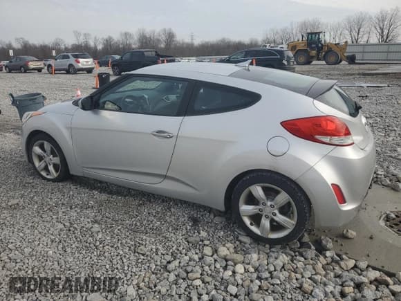 ✅ 2014 Hyundai Veloster • VIN: KMHTC6ADXEU189342 • Lot: 43715045. Wystawiony na Copart z przebiegiem 133 671 mil. Bezpłatny archiwum sprzedaży aukcyjnych z USA i szczegółowy raport historii pojazdu na DreamBid. Zdjęcie 2.