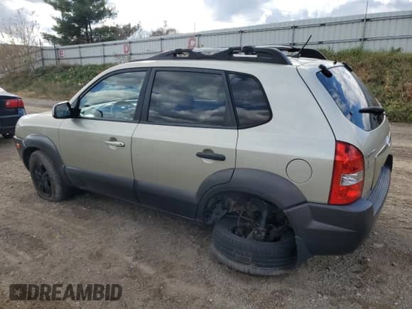 2006 Hyundai Tucson GLS with VIN KM8JN72D56U370632, listed as a Copart auction lot 76700704 with 146,277 mi miles and Clean title. Bid and sale history available at DreamBid. Image 2.