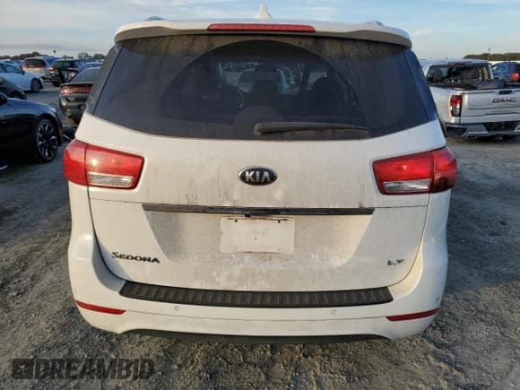 ✅ 2016 Kia Sedona LX • VIN: KNDMB5C13G6087378 • Lot: 92530625. Listed on Copart with 156,114 mi. Free auction sales archive from the USA and detailed vehicle history report at DreamBid. Image 6.