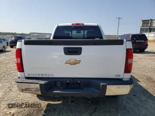 ✅ 2007 Chevrolet Silverado 1500 LTZ • VIN: 2GCEK19J271650965 • Lot: 62601564. Listed on Copart with 135,061 mi. Free auction sales archive from the USA and detailed vehicle history report at DreamBid. Image 6.