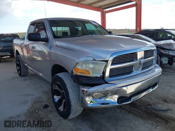 ✅ 2009 Dodge 1500 SLT • VIN: 1D3HV18T89S810106 • Lot: 41535924. Wystawiony na IAAI z przebiegiem 139 167 mil. Bezpłatny archiwum sprzedaży aukcyjnych z USA i szczegółowy raport historii pojazdu na DreamBid. Zdjęcie 1.
