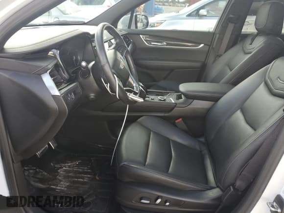 ✅ 2022 Cadillac XT6 Sport • VIN: 1GYKPGRS8NZ164305 • Lot: 80268754. Wystawiony na Copart z przebiegiem 17 232 mil. Bezpłatny archiwum sprzedaży aukcyjnych z USA i szczegółowy raport historii pojazdu na DreamBid. Zdjęcie 7.