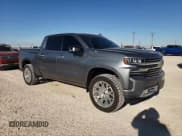 ✅ 2020 Chevrolet Silverado 1500 High Country • VIN: 3GCPWFED2LG400749 • Lot: 85888304. Wystawiony na Copart z przebiegiem 86 773 mil. Bezpłatny archiwum sprzedaży aukcyjnych z USA i szczegółowy raport historii pojazdu na DreamBid. Zdjęcie 10.