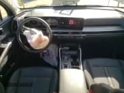 ✅ 2025 Kia Sorento X-Line EX • VIN: 5XYRHDJF2SG325479 • Lot: 55058605. Wystawiony na Copart z przebiegiem 5 525 mil. Bezpłatny archiwum sprzedaży aukcyjnych z USA i szczegółowy raport historii pojazdu na DreamBid. Zdjęcie 8.