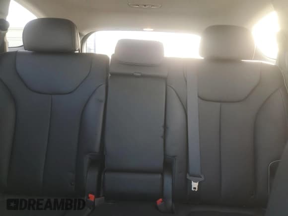 ✅ 2021 Hyundai Santa Fe Limited • VIN: 5NMS4DAL5MH356642 • Lot: 80482323. Wystawiony na Copart z przebiegiem 44 880 mil. Bezpłatny archiwum sprzedaży aukcyjnych z USA i szczegółowy raport historii pojazdu na DreamBid. Zdjęcie 10.