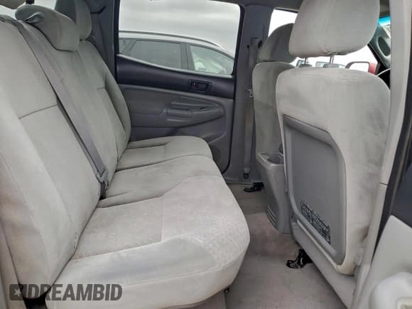 ✅ 2008 Toyota Tacoma PreRunner • VIN: 3TMJU62NX8M068402 • Lot: 95422985. Wystawiony na Copart z przebiegiem 89 912 mil. Bezpłatny archiwum sprzedaży aukcyjnych z USA i szczegółowy raport historii pojazdu na DreamBid. Zdjęcie 10.