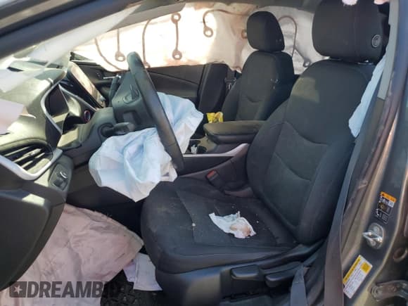 ✅ 2017 Chevrolet Volt LT • VIN: 1G1RC6S59HU173619 • Lot: 65781903. Wystawiony na Copart z przebiegiem Nie podano. Bezpłatny archiwum sprzedaży aukcyjnych z USA i szczegółowy raport historii pojazdu na DreamBid. Zdjęcie 7.