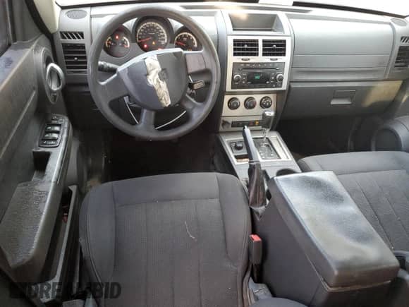 2011 Dodge Nitro Heat с VIN 1D4PU4GX0BW501132, выставлен на аукционе Copart как лот 78998714 с пробегом 159 574 миль миль и Списание • Salvage title. История ставок и продаж доступна на DreamBid. Изображение 8.