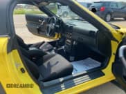 ✅ 2002 Toyota MR2 • VIN: JTDFR320820042546 • Lot: 68170635. Listed on Copart with 174,992 mi. Free auction sales archive from the USA and detailed vehicle history report at DreamBid. Image 5.