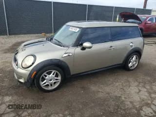 ✅ 2009 MINI Clubman S • VIN: WMWMM33599TP91068 • Lot: 86631455. Wystawiony na Copart z przebiegiem 144 653 mil. Bezpłatny archiwum sprzedaży aukcyjnych z USA i szczegółowy raport historii pojazdu na DreamBid. Zdjęcie 1.