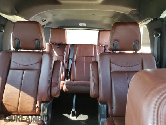 ✅ 2013 Ford Expedition Max XLT • VIN: 1FMJK1J53DEF53115 • Лот: 71885625. Опубликован ранее на Copart с пробегом 234 947 миль. Бесплатный доступ к архиву аукционных продаж из США и подробный отчёт об истории автомобиля на DreamBid. Изображение 10.