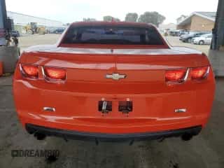 2013 Chevrolet Camaro LT with VIN 2G1FC1E31D9128228, listed as a Copart auction lot 82293615 with 129,134 mi miles and Salvage title. Bid and sale history available at DreamBid. Image 6.