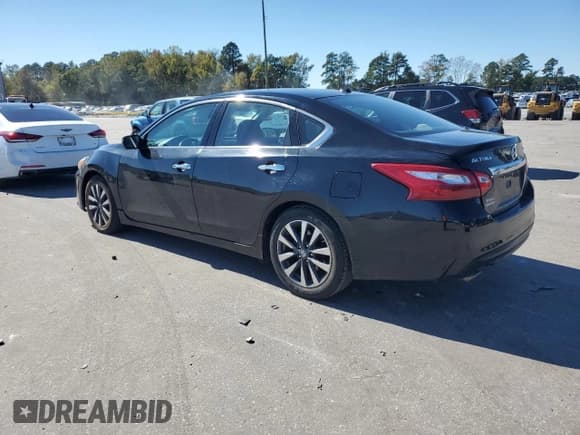 ✅ 2017 Nissan Altima S • VIN: 1N4AL3AP1HC140700 • Lot: 82469895. Wystawiony na Copart z przebiegiem 169 705 mil. Bezpłatny archiwum sprzedaży aukcyjnych z USA i szczegółowy raport historii pojazdu na DreamBid. Zdjęcie 2.