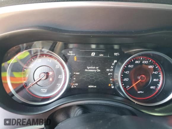 ✅ 2019 Dodge Charger Scat Pack • VIN: 2C3CDXGJ3KH740055 • Лот: 57780425. Опубликован ранее на Copart с пробегом 68 394 миль. Бесплатный доступ к архиву аукционных продаж из США и подробный отчёт об истории автомобиля на DreamBid. Изображение 9.