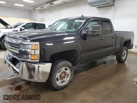 ✅ 2015 Chevrolet Silverado 2500HD LT • VIN: 1GC2KVEG2FZ117363 • Лот: 67086885. Опубликован ранее на Copart с пробегом 221 446 миль. Бесплатный доступ к архиву аукционных продаж из США и подробный отчёт об истории автомобиля на DreamBid. Изображение 1.