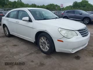 ✅ 2009 Chrysler Sebring Touring • VIN: 1C3LC56B69N521707 • Lot: 42368182. Wystawiony na IAAI z przebiegiem 181 230 mil. Bezpłatny archiwum sprzedaży aukcyjnych z USA i szczegółowy raport historii pojazdu na DreamBid. Zdjęcie 1.