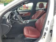 ✅ 2019 Mercedes-Benz C 43 AMG • VIN: 55SWF6EB4KU292762 • Lot: 57553335. Wystawiony na Copart z przebiegiem 59 469 mil. Bezpłatny archiwum sprzedaży aukcyjnych z USA i szczegółowy raport historii pojazdu na DreamBid. Zdjęcie 7.