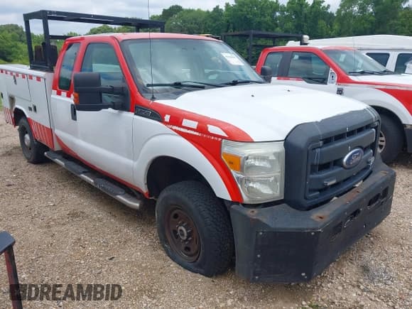 ✅ 2016 Ford F-250 XL • VIN: 1FD7X2B64GEC87410 • Lot: 42014965. Wystawiony na IAAI z przebiegiem Nie podano. Bezpłatny archiwum sprzedaży aukcyjnych z USA i szczegółowy raport historii pojazdu na DreamBid. Zdjęcie 1.