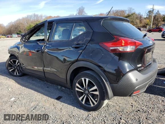 ✅ 2020 Nissan Kicks SV • VIN: 3N1CP5CV9LL545489 • Lot: 92329715. Listed on Copart with 52,238 mi. Free auction sales archive from the USA and detailed vehicle history report at DreamBid. Image 2.