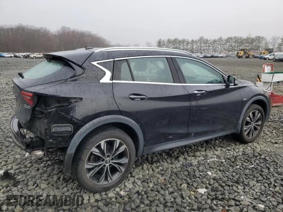 ✅ 2018 Infiniti QX30 Essential • VIN: SJKCH5CR7JA005105 • Lot: 49697605. Listed on Copart with 71,520 mi. Free auction sales archive from the USA and detailed vehicle history report at DreamBid. Image 3.