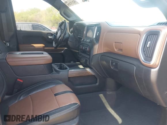 ✅ 2021 Chevrolet Silverado 1500 High Country • VIN: 1GCUYHEL3MZ295544 • Lot: 42137291. Listed on IAAI with 92,216 mi. Free auction sales archive from the USA and detailed vehicle history report at DreamBid. Image 5.