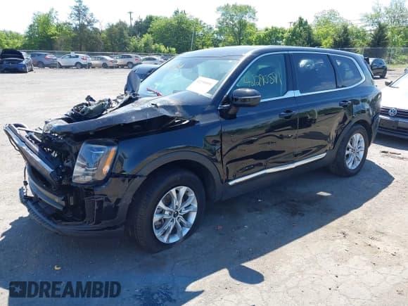 ✅ 2021 Kia Telluride LX • VIN: 5XYP2DHC1MG106777 • Lot: 42290891. Wystawiony na IAAI z przebiegiem 82 548 mil. Bezpłatny archiwum sprzedaży aukcyjnych z USA i szczegółowy raport historii pojazdu na DreamBid. Zdjęcie 18.