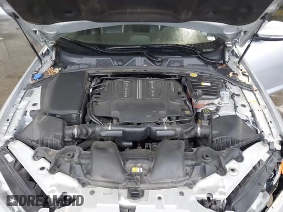 ✅ 2014 Jaguar XF SC • VIN: SAJWJ0EF9E8U17227 • Lot: 40455665. Wystawiony na IAAI z przebiegiem 125 196 mil. Bezpłatny archiwum sprzedaży aukcyjnych z USA i szczegółowy raport historii pojazdu na DreamBid. Zdjęcie 10.