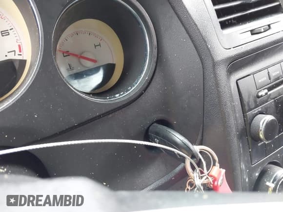 ✅ 2011 Dodge Challenger • VIN: 2B3CJ4DG3BH519228 • Lot: 41187843. Wystawiony na IAAI z przebiegiem 123 161 mil. Bezpłatny archiwum sprzedaży aukcyjnych z USA i szczegółowy raport historii pojazdu na DreamBid. Zdjęcie 11.