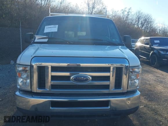 ✅ 2013 Ford Econoline Cargo Commercial • VIN: 1FTNE2EWXDDA80633 • Lot: 43884440. Wystawiony na IAAI z przebiegiem 161 411 mil. Bezpłatny archiwum sprzedaży aukcyjnych z USA i szczegółowy raport historii pojazdu na DreamBid. Zdjęcie 6.