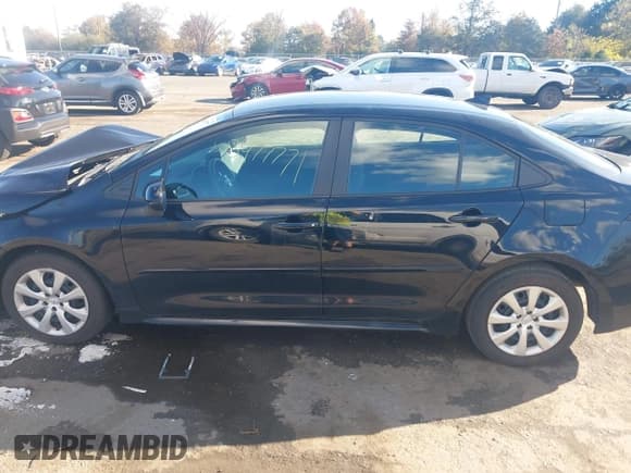 ✅ 2024 Toyota Corolla LE • VIN: 5YFB4MDE1RP137137 • Lot: 43477771. Listed on IAAI with 19,332 mi. Free auction sales archive from the USA and detailed vehicle history report at DreamBid. Image 14.