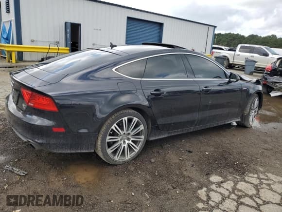 ✅ 2014 Audi A7 Prestige • VIN: WAU2GAFC0EN046723 • Lot: 55253235. Listed on Copart with 165,141 mi. Free auction sales archive from the USA and detailed vehicle history report at DreamBid. Image 3.