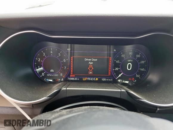 ✅ 2019 Ford Mustang EcoBoost • VIN: 1FA6P8TH9K5118470 • Lot: 61856475. Listed on Copart with 74,485 mi. Free auction sales archive from the USA and detailed vehicle history report at DreamBid. Image 9.