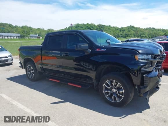 ✅ 2021 Chevrolet Silverado 1500 RST • VIN: 3GCUYEEDXMG255551 • Lot: 42189298. Wystawiony na IAAI z przebiegiem 47 515 mil. Bezpłatny archiwum sprzedaży aukcyjnych z USA i szczegółowy raport historii pojazdu na DreamBid. Zdjęcie 13.